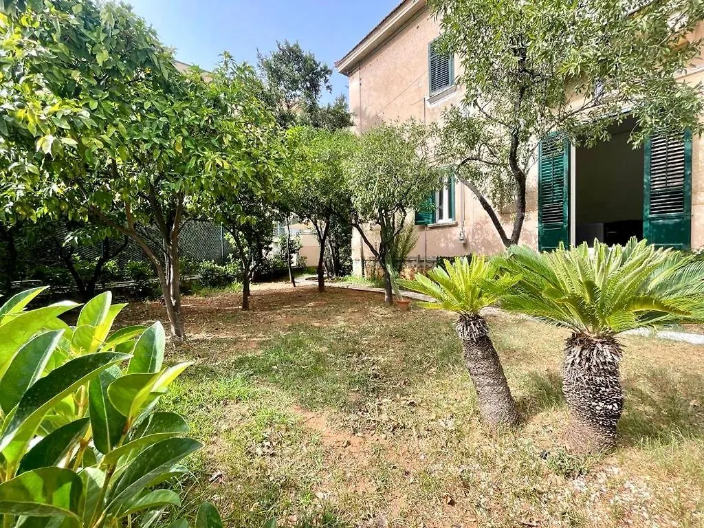 Apartament Matteotti Living And Garden Palermo